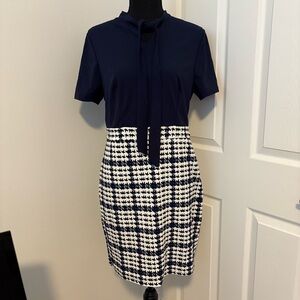 SHEIN Navy & Houndstooth Print Tie Neck Dress – Size L (US 8/10) - Item 0160